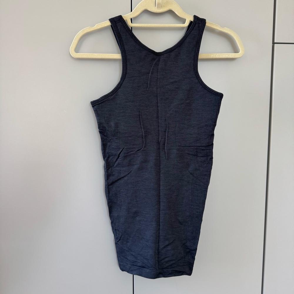 Lululemon Women's Charcoal Black Tank Top